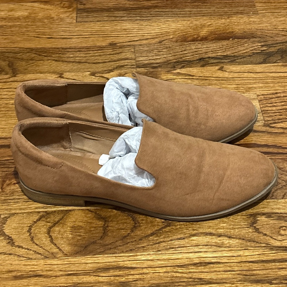 Universal Thread Loafers - Picture 6 of 9